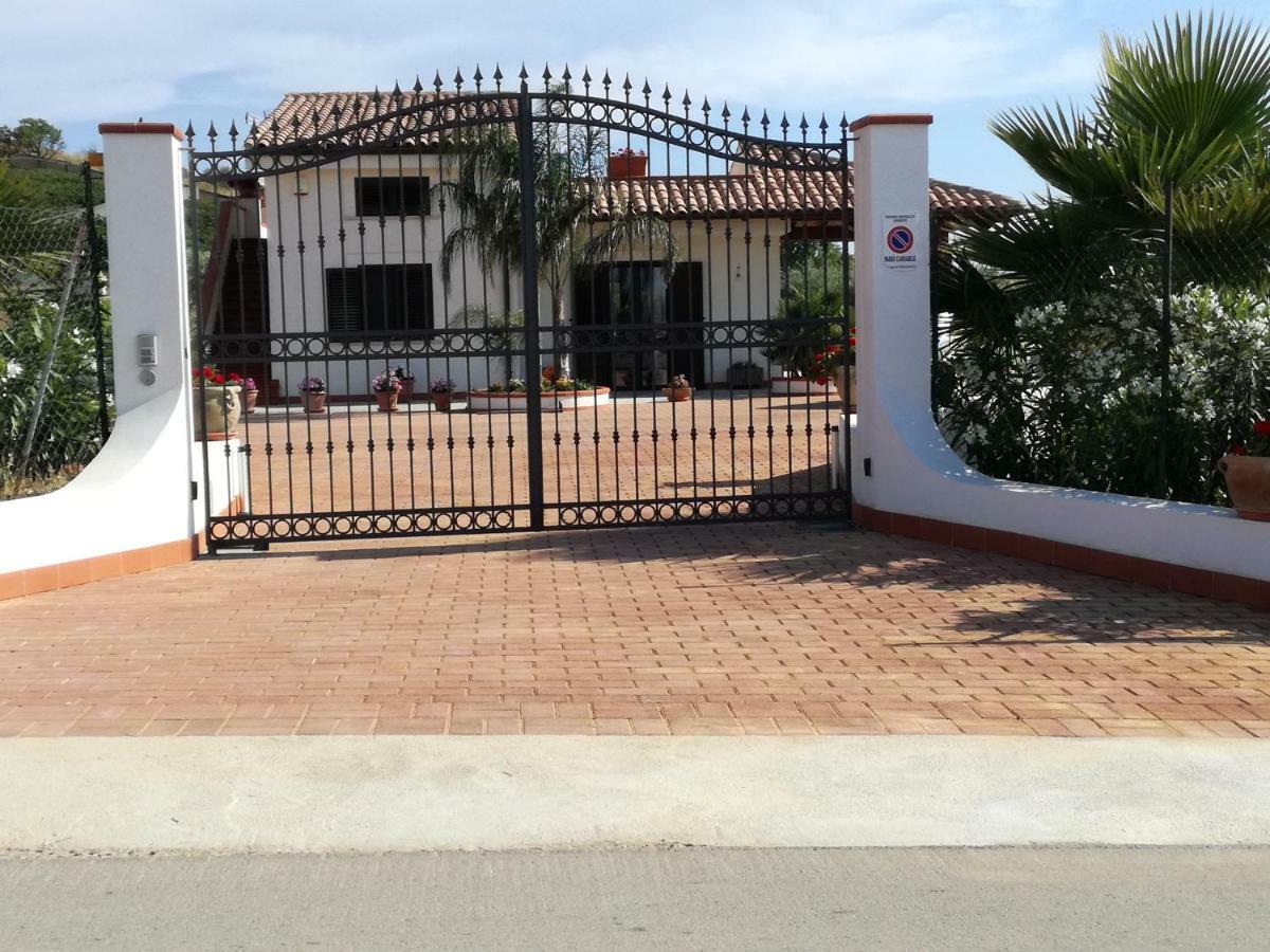 Villa Peppino Montallegro Exteriér fotografie